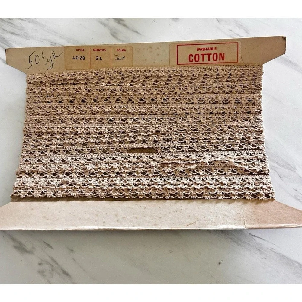 Vintage Small Natural Cotton Lace 1/2